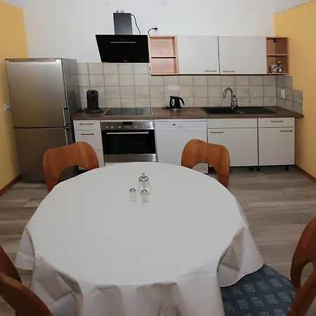 Апартаменты Ferienwohnung-monteurzimmer Rolandseck *