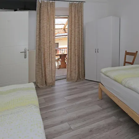 Апартаменты Ferienwohnung-monteurzimmer Rolandseck Wahnwegen